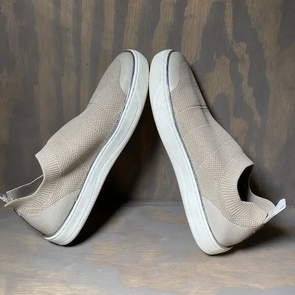 Johnston & Murphy Beige Cream Gold Slip On Casual Shoes Sneakers Womens Size 8 M - Picture 6 of 10